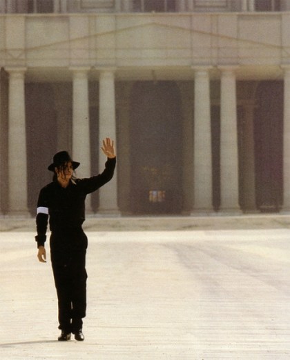 https://theonewomanapollo.com/wp-content/uploads/2011/12/michael-jackson-all-in-black-all-alone.jpg?w=241